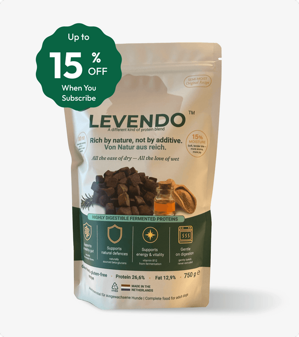 LEVENDO Semi-moist & gently baked · 15% moisture · complete & balanced for Adults (FEDIAF)